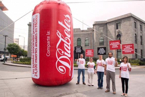 Piden a Secretaría de Salud una campaña nacional para advertir del riesgo que significa el consumo habitual de estas bebidas.